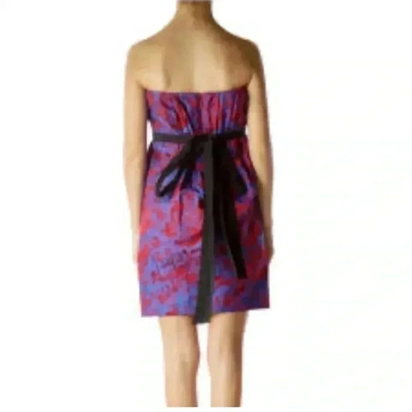 BCBGMaxAzria blue and red pleated strapless mini dress with belt sz 2 - Picture 9 of 9